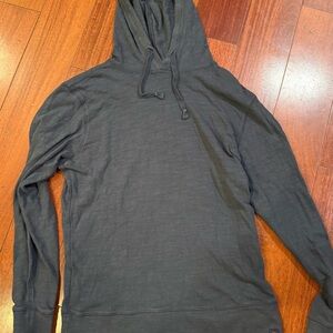 Men's Sun-washed Mid weight Organic Faherty Hoodie in Blue Nights